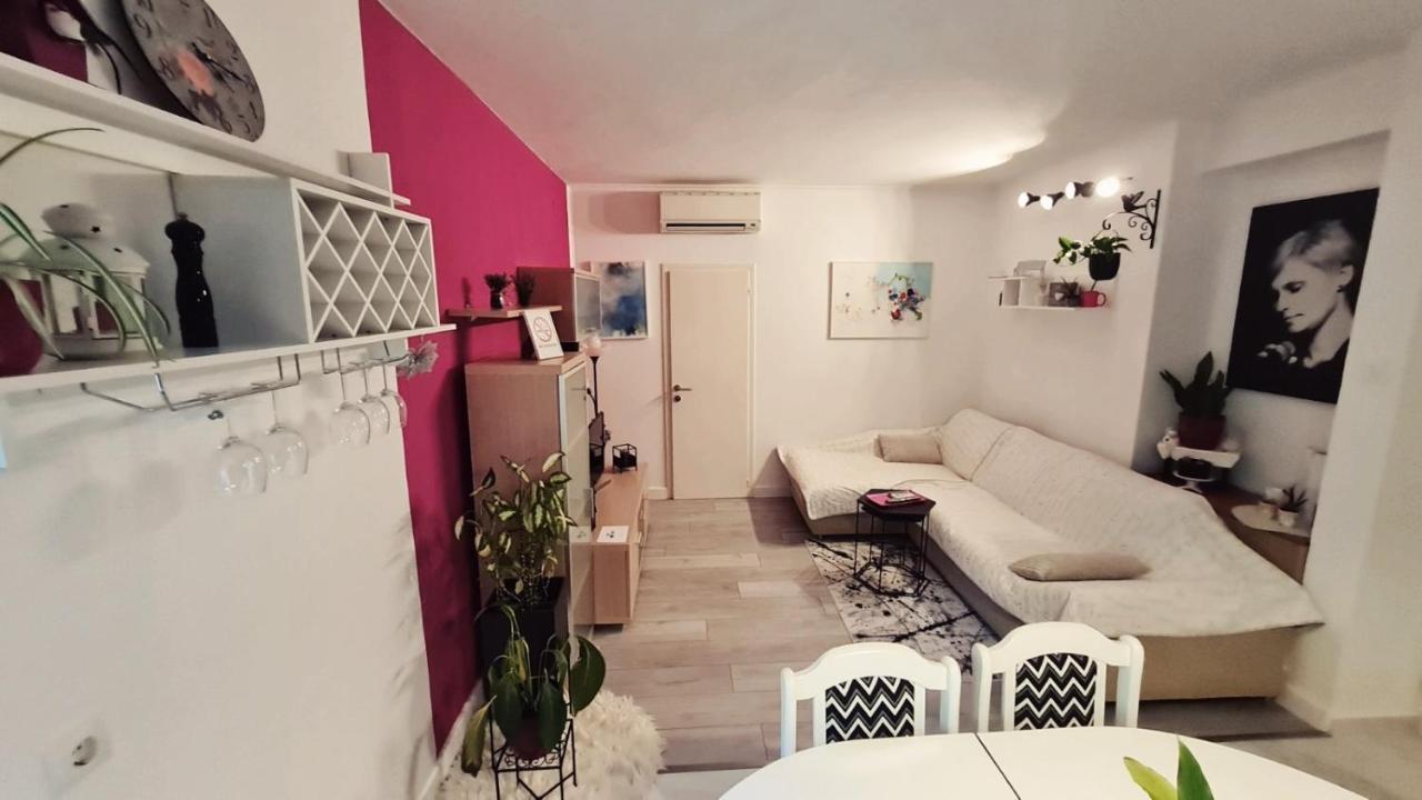 Apartment Brdo Pula Exterior foto